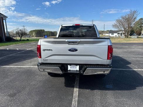 Used 2017 Ford F150 Lariat w/ Equipment Group 502A Luxury image 8