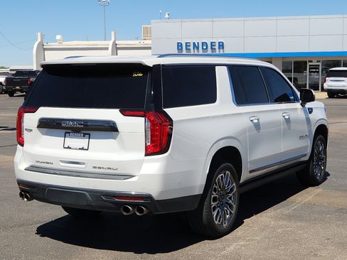 Used 2023 GMC Yukon XL Denali Ultimate image 4
