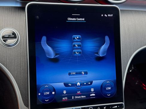 Used 2022 Mercedes-Benz C 300 Sedan image 12