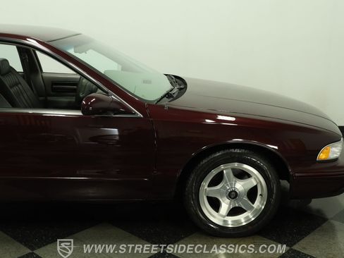 Used 1996 Chevrolet Impala SS RWD image 29