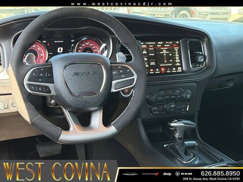 Used 2022 Dodge Charger SRT Hellcat w/ Harman/Kardon Audio Group RWD image 25