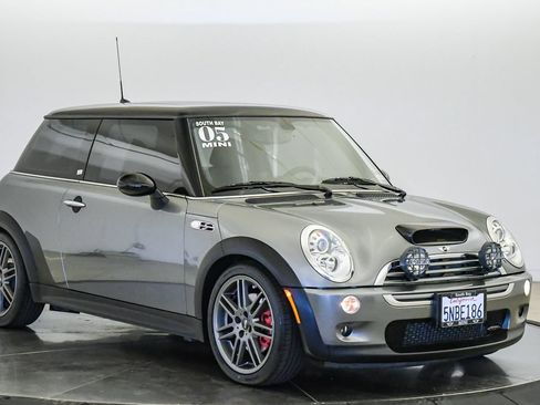 Used 2005 MINI Cooper S FWD image 6