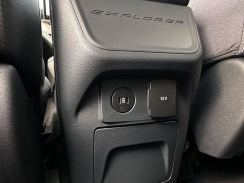 New 2026 Ford Explorer Active image 60