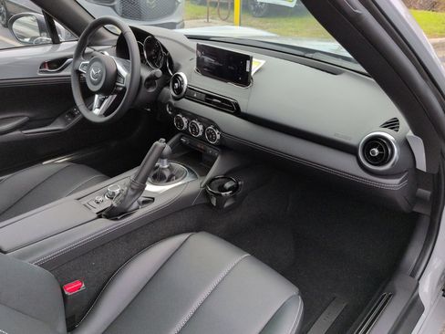 New 2026 MAZDA MX-5 Miata RF Grand Touring RWD image 14