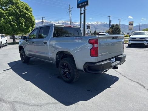 Used 2023 Chevrolet Silverado 1500 Custom Trail Boss AWD/4WD image 5