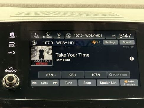 Used 2023 Honda Passport Elite image 12