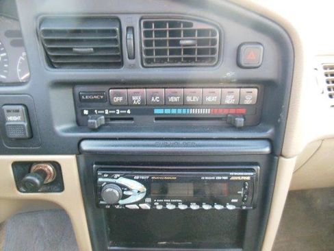 Used 1993 Subaru Legacy LS image 27