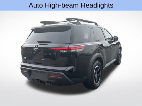 Used 2025 Nissan Pathfinder Rock Creek AWD/4WD image 8