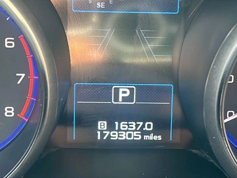 Used 2018 Subaru Outback 2.5i Limited AWD/4WD image 15