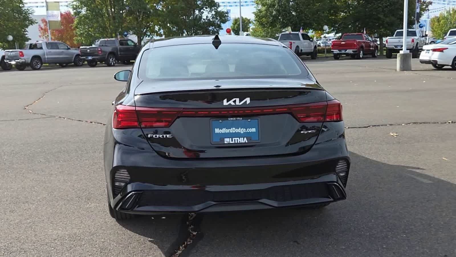 Used 2023 Kia Forte GT-Line FWD image 7