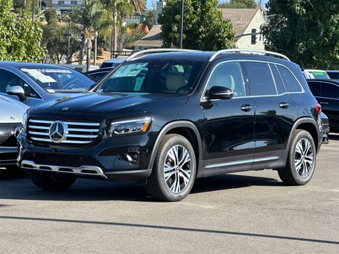 New 2026 Mercedes-Benz GLB 250 image 7