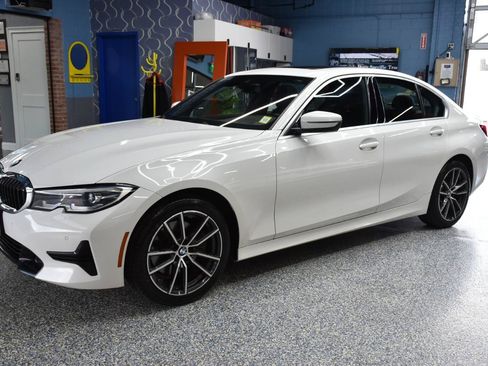 Used 2020 BMW 330i xDrive Sedan w/ Convenience Package AWD/4WD image 9