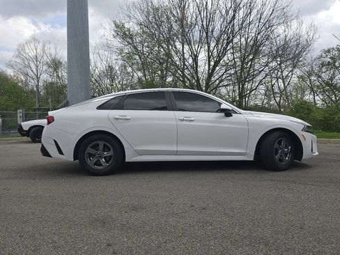 Used 2023 Kia K5 LXS FWD image 15