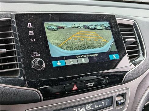 Used 2022 Honda Pilot Special Edition image 13