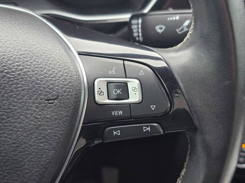 Used 2020 Volkswagen Jetta R-Line image 35