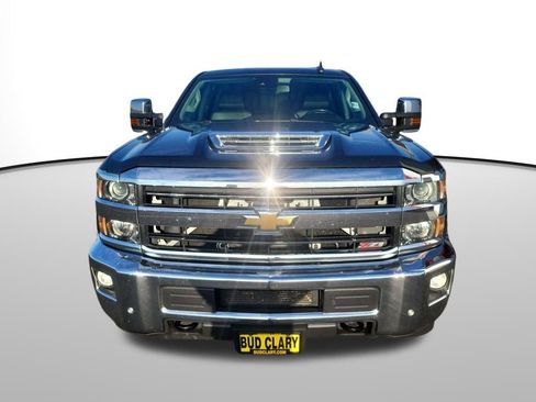 Used 2018 Chevrolet Silverado 3500 LTZ w/ Duramax Plus Package image 9