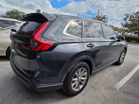 Used 2023 Honda CR-V EX-L image 6