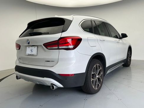 Used 2021 BMW X1 sDrive28i w/ Premium Package image 3