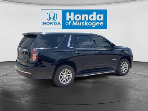 Used 2022 Chevrolet Tahoe LT w/ Luxury Package RWD image 5