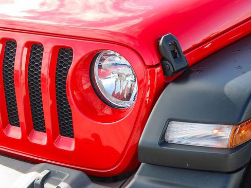 Used 2020 Jeep Wrangler Unlimited Sport S image 5