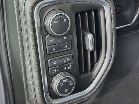 Used 2019 Chevrolet Silverado 1500 LT Trail Boss AWD/4WD image 10