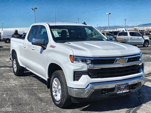 New 2026 Chevrolet Silverado 1500 LT w/ Z71 Off-Road Package image 16