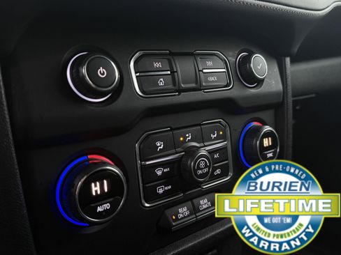 Used 2021 Chevrolet Suburban LS w/ Max Trailering Package image 16