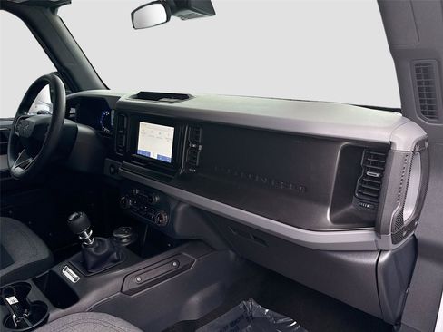 Used 2022 Ford Bronco 2-Door AWD/4WD image 27