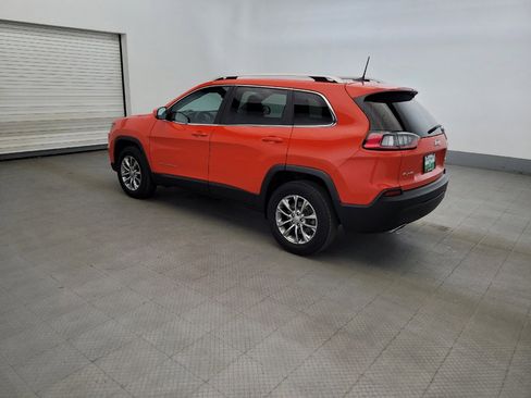 Used 2021 Jeep Cherokee Latitude Lux w/ Comfort/Convenience Group AWD/4WD image 3