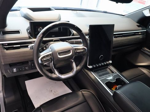 Used 2024 GMC Sierra EV Denali image 24