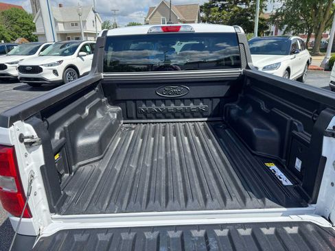 Used 2024 Ford Maverick XLT w/ XLT Luxury Package AWD/4WD image 12