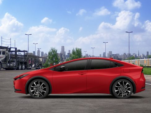 New 2027 Toyota Prius Plug-In Hybrid FWD image 4