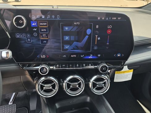 New 2026 Chevrolet Blazer EV LT FWD image 11