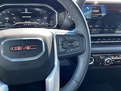 Used 2024 GMC Sierra 1500 SLT AWD/4WD image 20