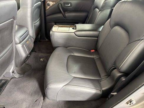 Used 2017 INFINITI QX80 4WD w/ Driver Assistance Package image 20