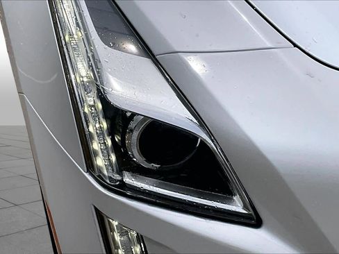 Used 2019 Cadillac CTS Luxury RWD image 28
