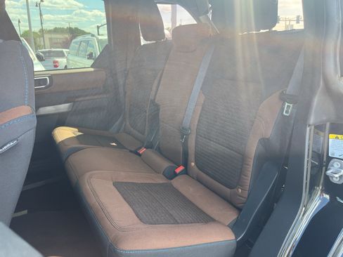 Used 2022 Ford Bronco Outer Banks w/ Sasquatch Package AWD/4WD image 25
