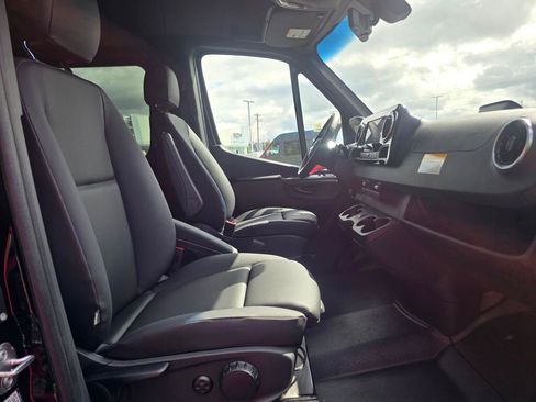 New 2026 Mercedes-Benz Sprinter 2500 image 28