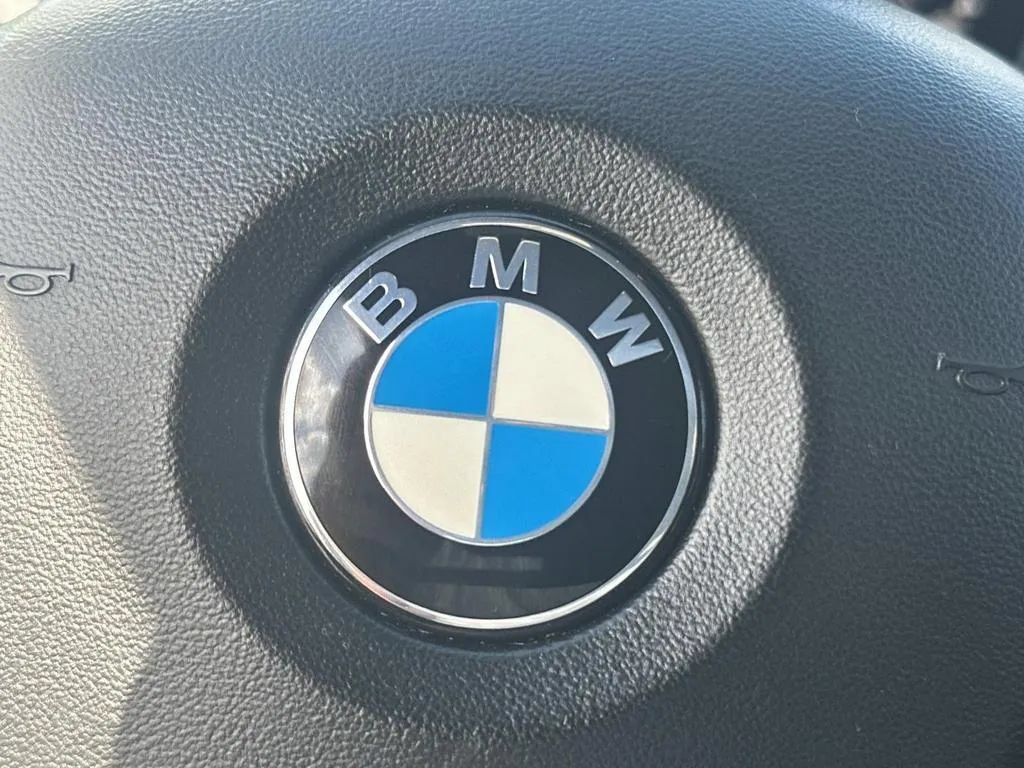 Used 2020 BMW X1 sDrive28i w/ Premium Package FWD image 31