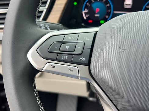 New 2026 Volkswagen Atlas SE image 33