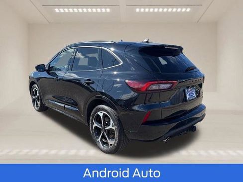 Certified 2023 Ford Escape ST-Line Select w/ Tech Pack #2 image 6