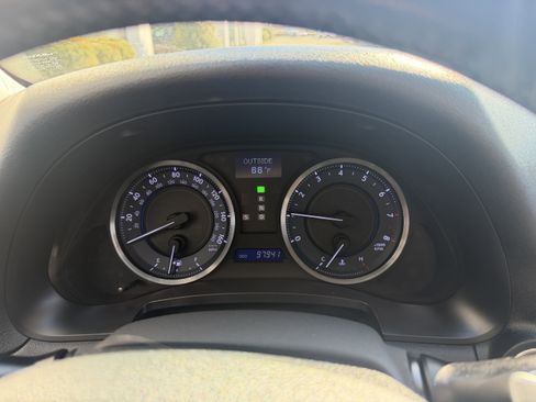 Used 2011 Lexus IS 250 AWD w/ Luxury Plus Value Edition image 34