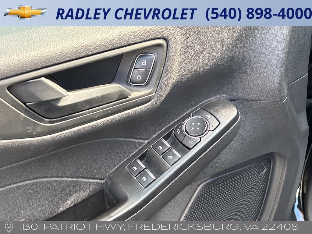 Used 2025 Ford Escape Active AWD/4WD image 5