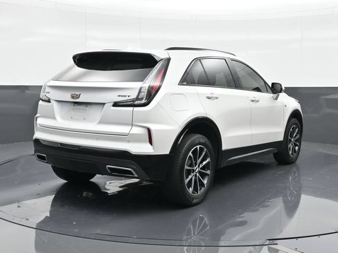 Certified 2024 Cadillac XT4 Sport w/ Cold Weather Package FWD image 5