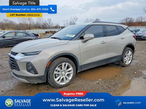 Used 2021 Chevrolet Blazer LT w/ Sound & Technology Package FWD image 1