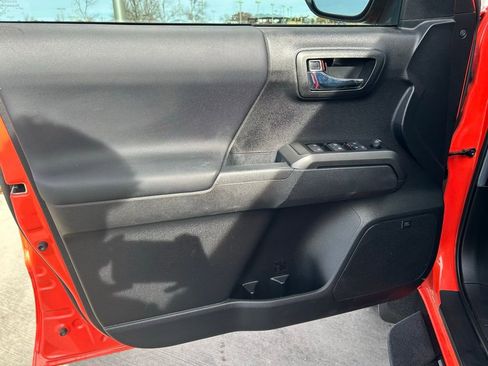 Used 2023 Toyota Tacoma TRD Pro image 10