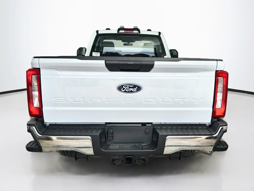 New 2027 Ford F350 XL w/ XL Driver Assist Package AWD/4WD image 5
