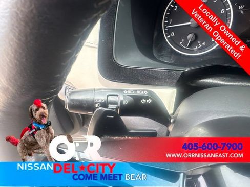 Used 2023 Nissan Pathfinder SL AWD/4WD image 22