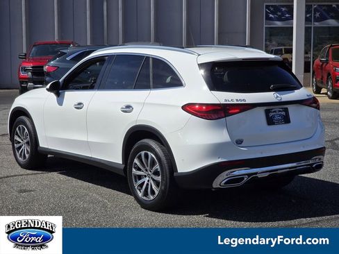 Used 2024 Mercedes-Benz GLC 300 GLC 300 image 2