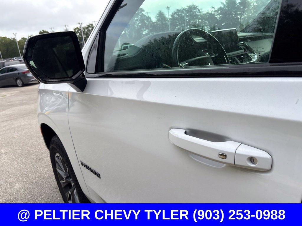 Used 2021 Chevrolet Tahoe Z71 w/ Rear Media and Nav Package AWD/4WD image 10